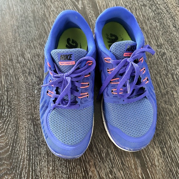 Nike Free 5.0 Cloth Mesh Running Athletic Shoe Size 6.5 - Picture 1 of 5